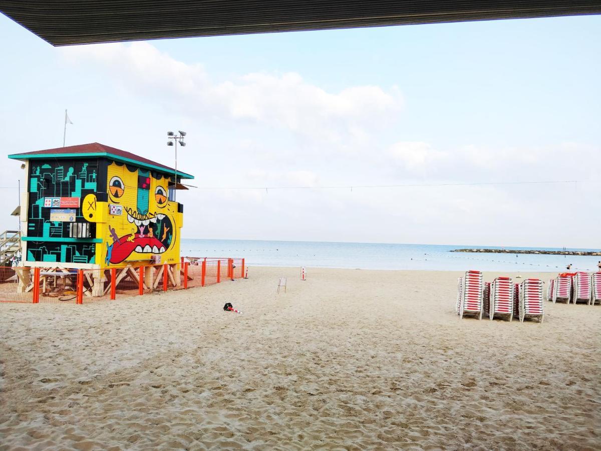 1000Nights Sea-Hut Lägenhet Tel Aviv Exteriör bild